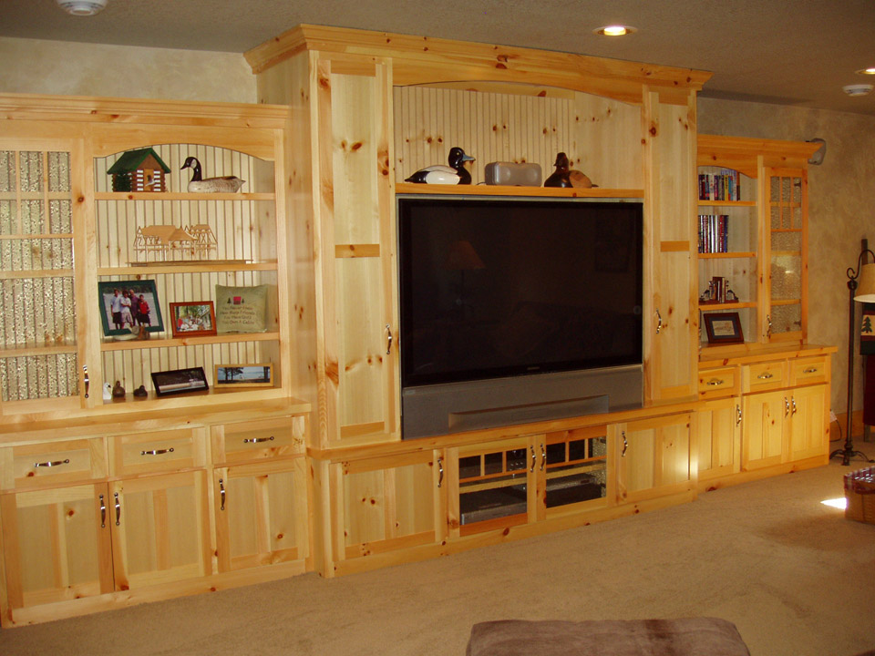 Entertainment Centers & Fireplaces | Brenny Custom Cabinets
