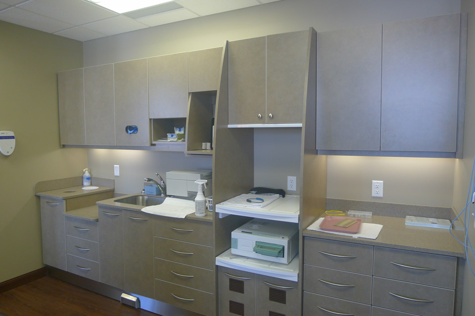 Dental Clinic | Brenny Custom Cabinets